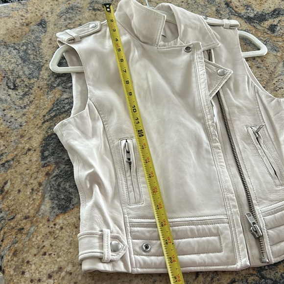 Iro Suga Lamb leather leather moto vest - Picture 10 of 10